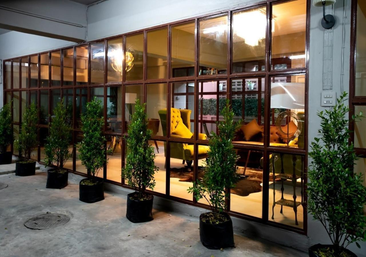 Roomquest Bangkok Ratchada Экстерьер фото
