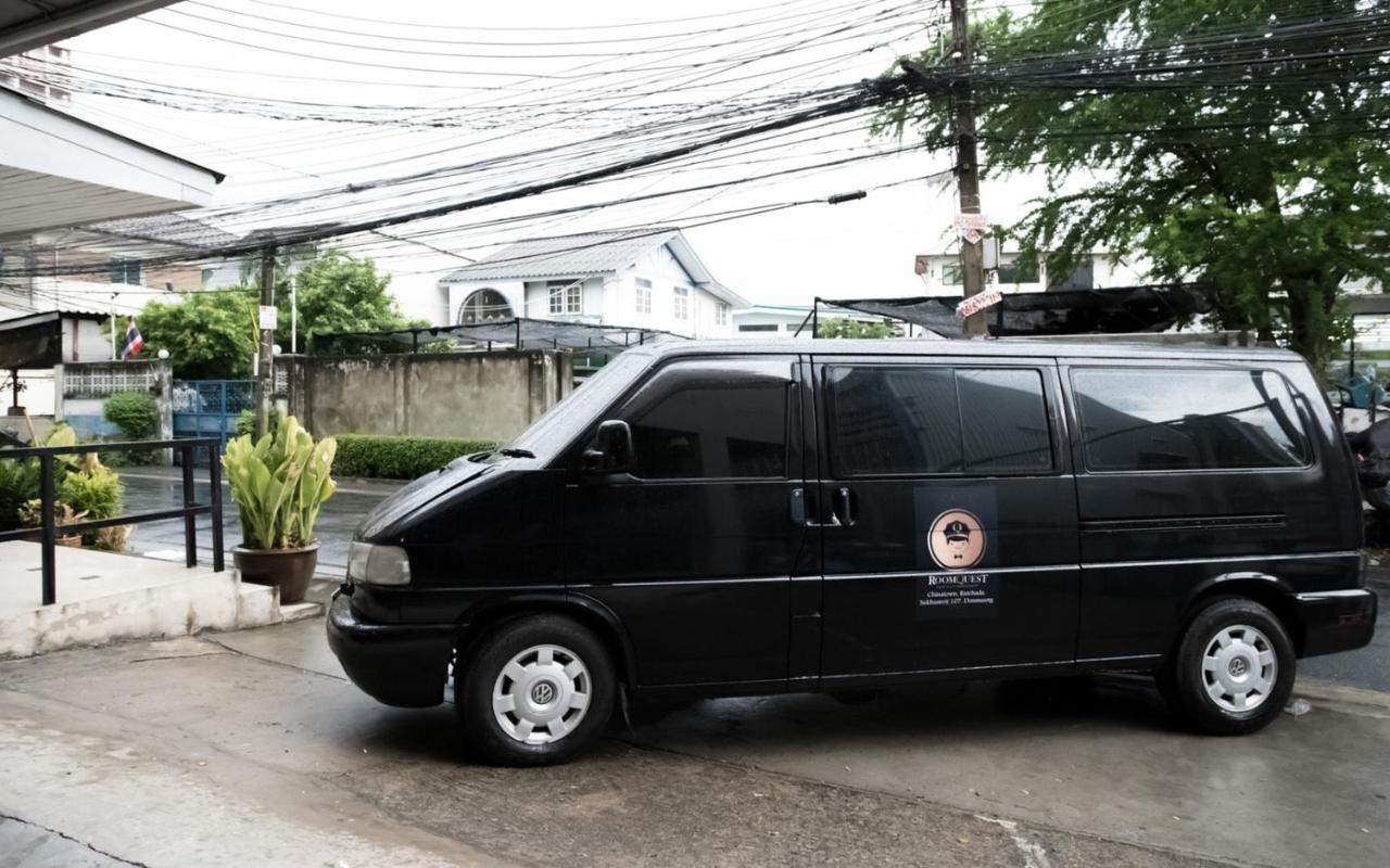 Roomquest Bangkok Ratchada Экстерьер фото